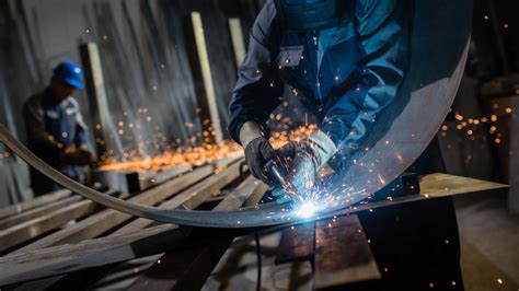 how much do metal fabricators earn|sheet metal work job title.